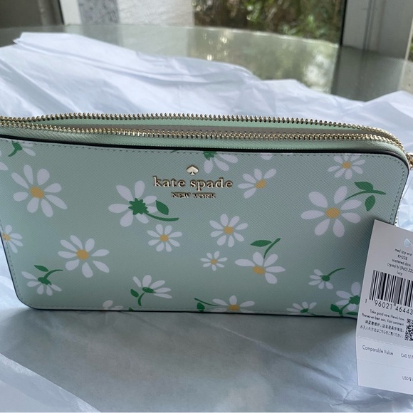 Kate Spade Daisy Medium Wristlet - Pinmount Logo - 3 Card Slots and Slip Pocket - Picture 7 of 8